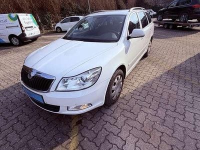 Gebraucht Skoda Octavia Ambition 105 PS (77 kW) 2013 Kombi