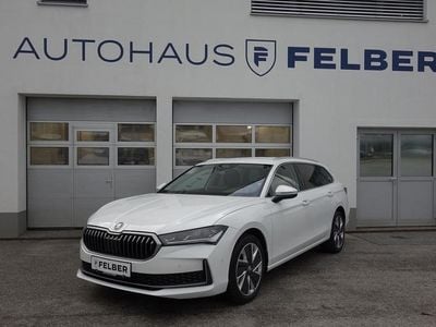 Weiss normal Gebraucht 2024 Skoda Superb Selection Kombi | € 37.450 (Teuer)