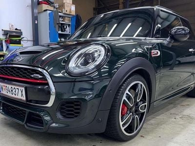 Grün Gebraucht 2018 Mini John Cooper Works Coupé Hatch Coupé | € 19.999