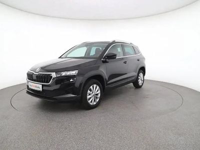 Schwarz metallicperleffektno Neu 2025 Skoda Karoq Selection SUV | € 32.860 (Fairer Preis)