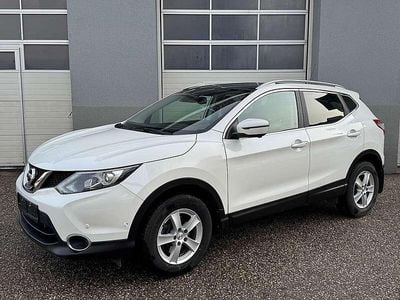 Gebraucht Nissan Qashqai Tekna 110 PS (80 kW) 2017 Weiß SUV
