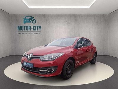 Rot Gebraucht 2015 Renault Mégane LIMITED Limousine | € 10.490