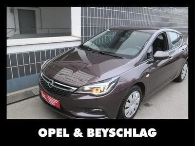 Gebraucht Opel Astra Edition 125 PS (91 kW) 2017 Braun Kombi