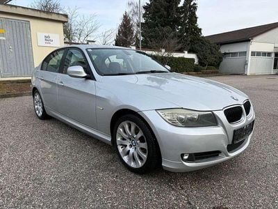 Gebraucht BMW 318 Sport Line 143 PS (105 kW) 2010 Grau Limousine
