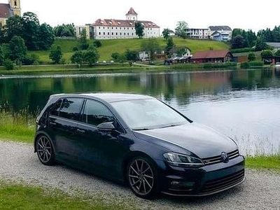 Gebraucht 2014 VW Golf VII R-line Limousine | € 12.000 (Teuer)