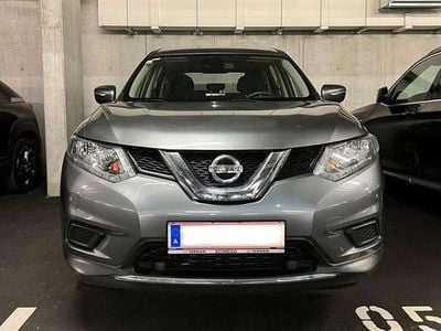 Silber Gebraucht 2017 Nissan X-Trail 360º SUV | € 16.000