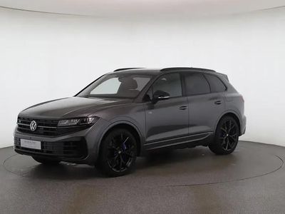 Mittelgrau metallic Gebraucht 2025 VW Touareg R SUV | € 87.490