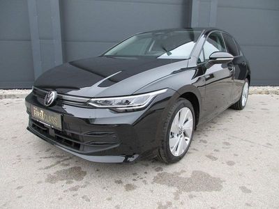 Neu VW Golf VIII 115 PS (84 kW) 2026 Schwarz  metallic