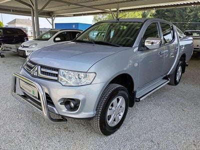 Silber Gebraucht 2014 Mitsubishi L200 Edition Abholung | € 17.990