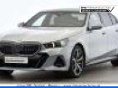 Gebraucht BMW 520 M Sport 197 PS (144 kW) 2025 Grau Limousine
