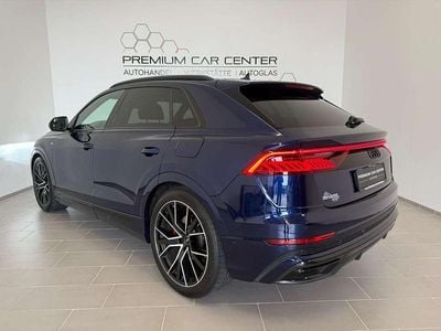 Blau Gebraucht 2020 Audi Q8 S-Line SUV | € 52.890 (Fairer Preis)