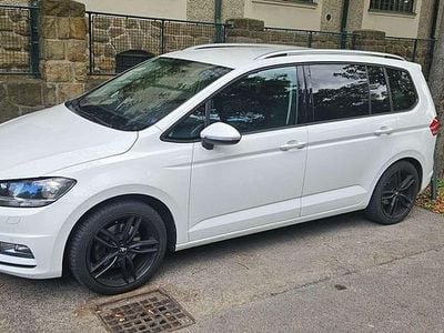 Weiß Gebraucht 2016 VW Touran Comfortline Van / Kleinbus | € 11.900 (Superpreis)