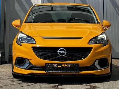 Orange Gebraucht 2017 Opel Corsa OPC Limousine | € 16.500 (Etwas zu teuer)