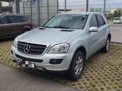 Mercedes ML320