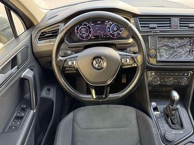 gebraucht VW Tiguan Tiguan 2,0 TDI SCR 4Motion Highline DSG Highline