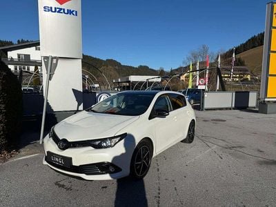 Weiß Gebraucht 2018 Toyota Auris Style Kleinwagen | € 13.950 (Etwas zu teuer)