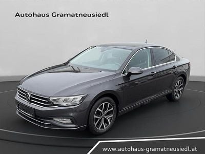 Gebraucht VW Passat Business 150 PS (110 kW) 2022 Dunkelgrau  metallic Kombi