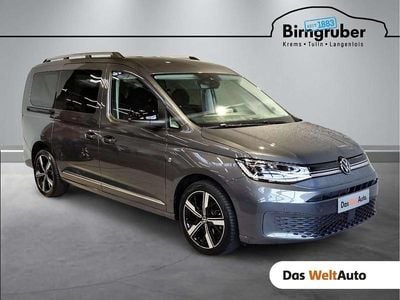 Mittelgrau metallic Gebraucht 2024 VW Caddy Maxi Style Van / Kleinbus | € 44.990