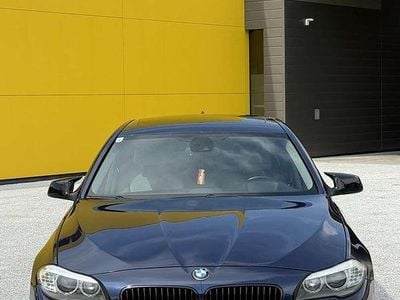 Blau Gebraucht 2010 BMW 530 Sport Line Limousine | € 14.500 (Etwas zu teuer)