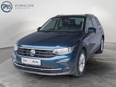 Gebraucht VW Tiguan Life 150 PS (110 kW) 2023 Dunkelblau  metallic SUV