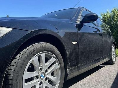 Gebraucht 2010 BMW 318 Kombi | € 6.000