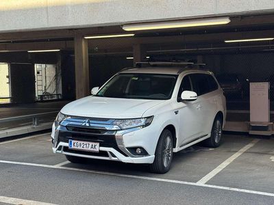 Gebraucht Mitsubishi Outlander P-HEV 224 PS (164 kW) 2019 Weiß SUV