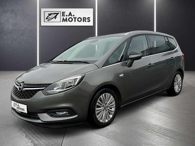 Grau Gebraucht 2017 Opel Zafira Edition Van / Kleinbus | € 12.990