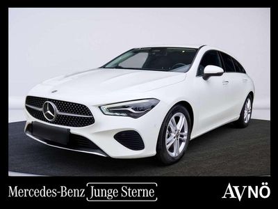 Weiß Gebraucht 2024 Mercedes CLA180 Shooting Brake Edition Kombi | € 34.990 (Teuer)