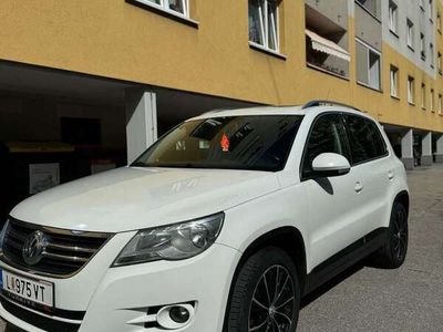 gebraucht VW Tiguan 20 TDI 4Motion Sky DPF