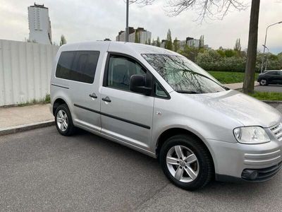 VW Caddy