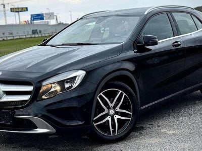 Schwarz Gebraucht 2017 Mercedes GLA200 SUV | € 18.490 (Guter Preis)