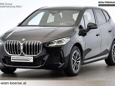 Gebraucht BMW 225 Active Tourer Efficient Dynamics 245 PS (180 kW) 2024 Schwarz Van / Kleinbus
