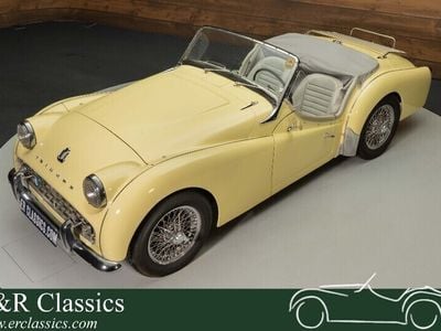 Gelb Gebraucht 1959 Triumph TR3 Cabrio | € 36.950