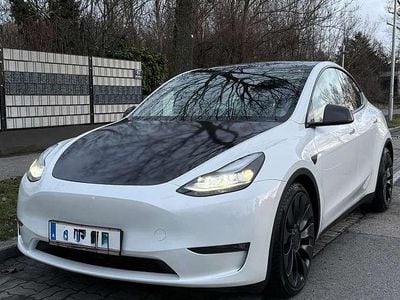 Gebraucht 2023 Tesla Model Y Performance SUV | € 44.900 (Etwas zu teuer)