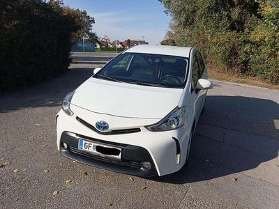 Weiß Gebraucht 2015 Toyota Prius+ Comfort Van / Kleinbus | € 12.500