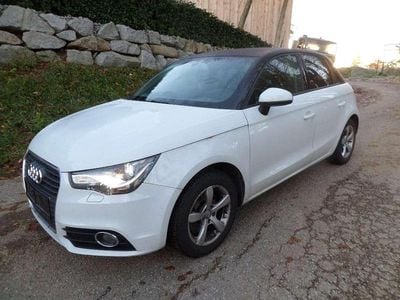Weiß Gebraucht 2013 Audi A1 Sportback S-Line Kleinwagen | € 7.500