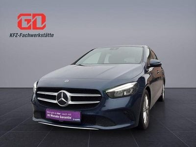 Blau Gebraucht 2020 Mercedes B180 Van / Kleinbus | € 23.380 (Etwas zu teuer)