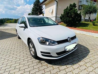 Weiß Gebraucht 2016 VW Golf VII Limousine | € 8.470 (Fairer Preis)