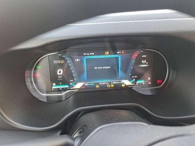 Weiß Gebraucht 2022 Peugeot 2008 Allure SUV | € 16.500 (Guter Preis)