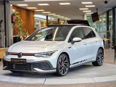 Grau Gebraucht 2022 VW Golf VIII GTI Limousine | € 34.480 (Fairer Preis)