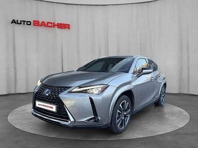 Gebraucht Lexus UX 250h E-FOUR Luxury Line 152 PS (111 kW) 2022 Silber SUV