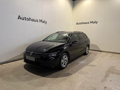 Schwarz metallicperleffektno Gebraucht 2021 VW Golf VIII Life Kombi | € 19.990 (Fairer Preis)