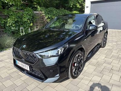 Schwarz Gebraucht 2024 BMW X2 Luxury Line SUV | € 53.900