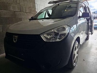 Gebraucht Dacia Dokker 102 PS (75 kW) 2020 Weiß Van / Kleinbus