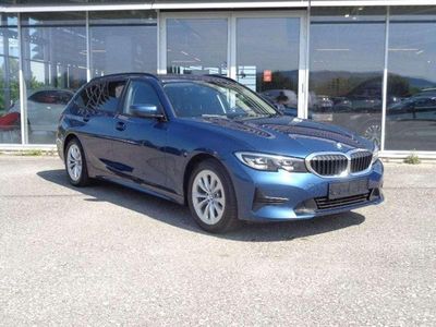 Blau Gebraucht 2022 BMW 318 Comfort Edition Kombi | € 24.990 (Fairer Preis)