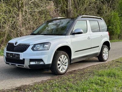 gebraucht Skoda Yeti Yeti4x4 VOLL AUSSTATTUNG DIESEL 1. BESITZER