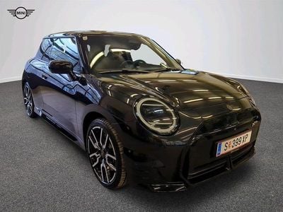 Neu Mini Cooper SE 160 kW (218 PS) 2025 Midnight black ii Kleinwagen