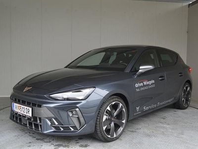 Dunkelgrau metallicperleffekt Neu 2025 Cupra Leon | € 32.489 (Fairer Preis)