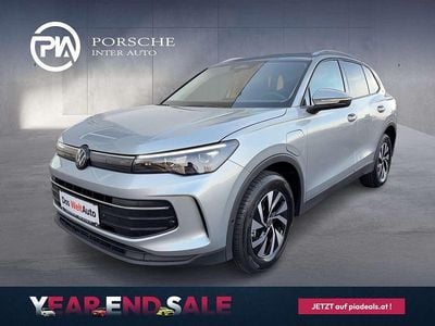 Silber Neu 2025 VW Tiguan SUV | € 42.950 (Superpreis)