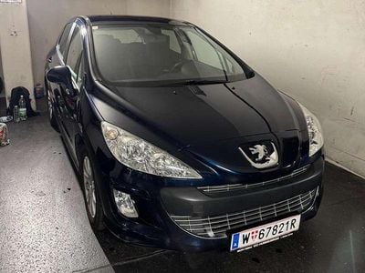 Gebraucht Peugeot 308 Comfort 98 PS (72 kW) 2010 Blau Limousine